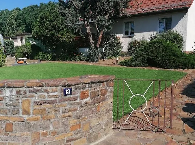 Semesterbostad Rosmarie Am Elbradweg Grodel