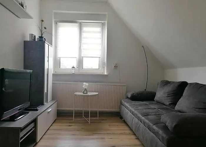 Rosmarie Am Elbradweg *